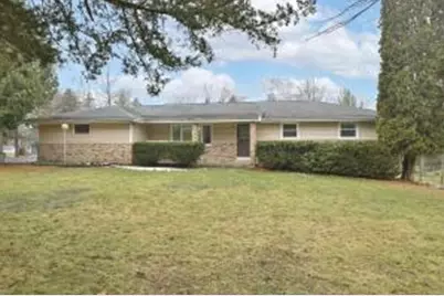 N5907  Aspen Dr, Spring Prairie, WI 53105 - Photo 1