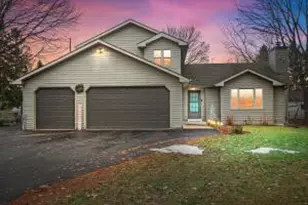301 S Summerset Dr, Racine, WI 53406 - Photo 1