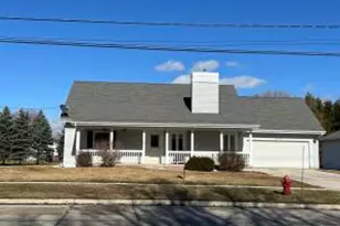 4322 Menasha Ave, Manitowoc, WI 54220 - Photo 1