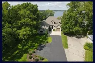 705 S Ferry Dr, Lake Mills, WI 53551 - Photo 1