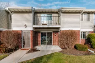N110W17098 Ashbury Ln, Germantown, WI 53022 - Photo 1