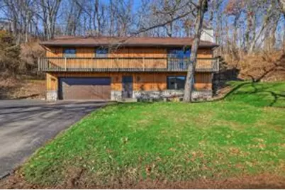 142  Riverside Dr, Racine, WI 53185 - Photo 1