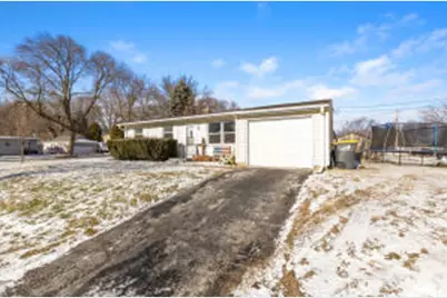 816  Birch Dr, Waukesha, WI 53188 - Photo 1