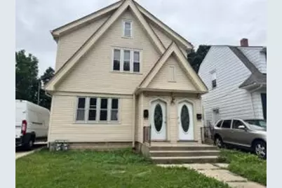 4049 N Elmhurst Rd #4051, Milwaukee, WI 53216 - Photo 1