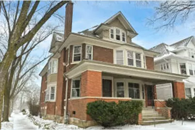 3284 N Shepard Ave #3286, Milwaukee, WI 53211 - Photo 1