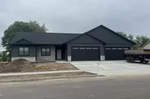 1338 Academy Dr, Holmen, WI 54636 - Photo 1