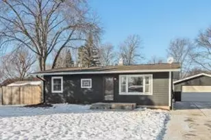 N51W14296 Lancaster Ave, Menomonee Falls, WI 53051 - Photo 1