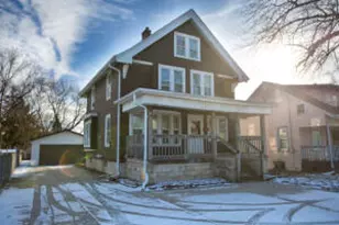 921 E Moreland Blvd, Waukesha, WI 53186 - Photo 1