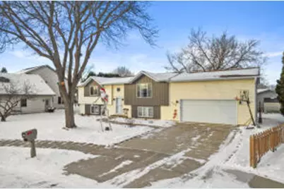 1350  Fireside Cir, Oshkosh, WI 54901 - Photo 1