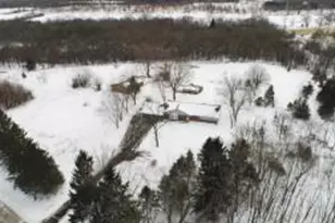 S107W36801 Annice Ln, Eagle, WI 53119 - Photo 1