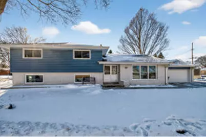 9605 W Fiebrantz Ave, Wauwatosa, WI 53222 - Photo 1