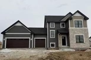 1369 Scotsland Ln, Oconomowoc, WI 53066 - Photo 1