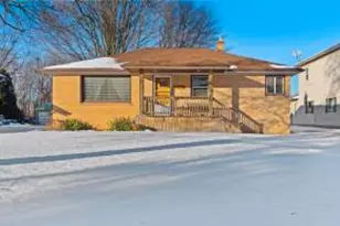 1924 Johnson Ave, Racine, WI 53402 - Photo 1