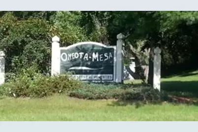 2370  Sablewood Rd, La Crosse, WI 54601 - Photo 1