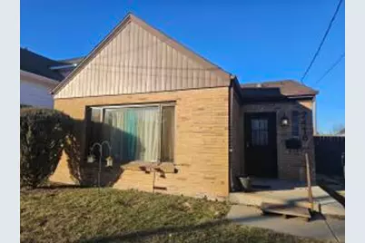 2416  Lawn St, Racine, WI 53404 - Photo 1