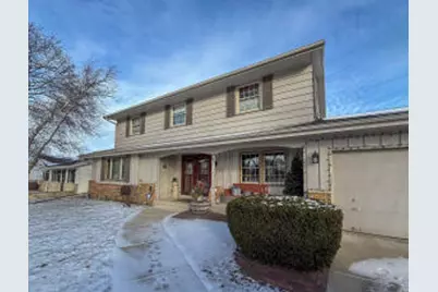 2760 N Park Dr, Wauwatosa, WI 53222 - Photo 1