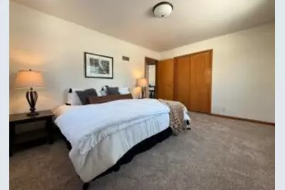 609 N Cedar St, Horicon, WI 53032 - Photo 14