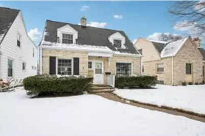 120 W Henry Clay St, Whitefish Bay, WI 53217 - Photo 1