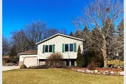 1105  Mc Coy Park Rd, Fort Atkinson, WI 53538 - Photo 1