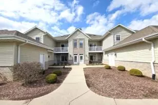 1620 Grey Fox Trail, Mukwonago, WI 53149 - Photo 1