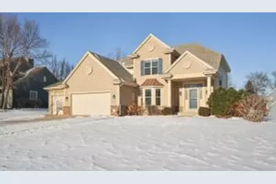 N57W24444  Falcon Ct, Sussex, WI 53089 - Photo 1