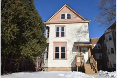 3002 W Kilbourn Ave, Milwaukee, WI 53208 - Photo 1