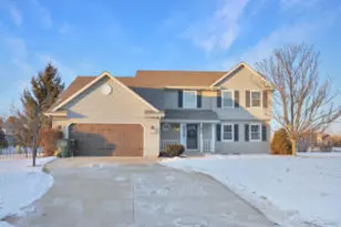 1822 Newberry Ln, Racine, WI 53402 - Photo 1