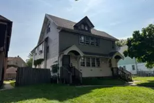 2932 N 44th St, Milwaukee, WI 53210 - Photo 1