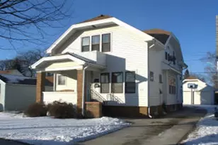 712 Wolff St, Racine, WI 53402 - Photo 1