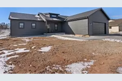 947  Berenschot Trl, Cedar Grove, WI 53013 - Photo 1