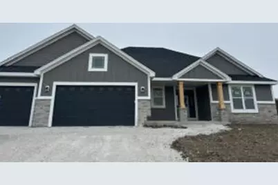N59W25898  Amberwood Ct, Lisbon, WI 53089 - Photo 1