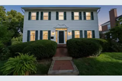 8328 W Wisconsin Ave, Wauwatosa, WI 53213 - Photo 1