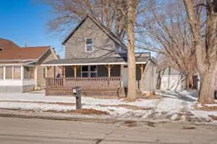 404 E Montgomery St, Sparta, WI 54656 - Photo 1