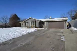 421 Meadow Ln, Eagle, WI 53119 - Photo 1