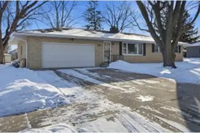 1443  Buena Vista Dr, Sun Prairie, WI 53590 - Photo 1