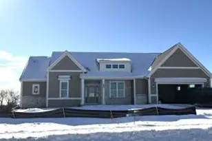 1362 Scotsland Ln, Oconomowoc, WI 53066 - Photo 1