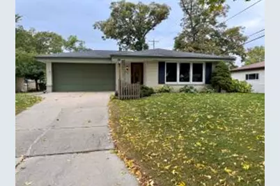5219 S 7th St, Milwaukee, WI 53221 - Photo 1