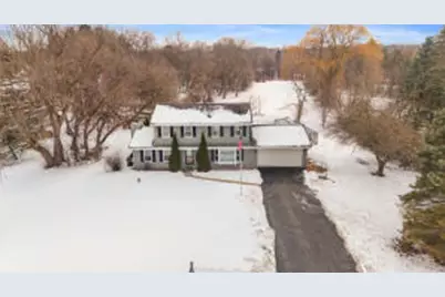 S38W27600  Windsong Rdg, Waukesha, WI 53189 - Photo 1