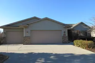 1619 Sandstone Ln, Howards Grove, WI 53083 - Photo 1
