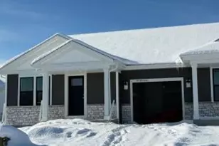 W219N16267 Primrose Ct, Jackson, WI 53037 - Photo 1