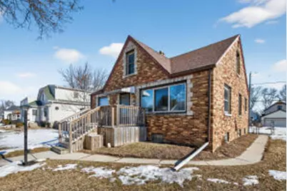 3718 S Iowa Ave, Saint Francis, WI 53235 - Photo 1