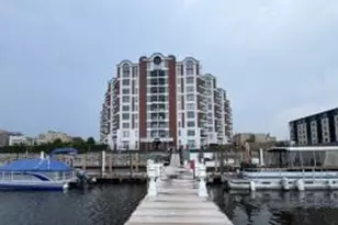 333 Lake Ave, Racine, WI 53403 - Photo 1