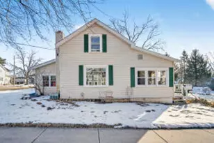 480 Freeman St, Genoa City, WI 53128 - Photo 1
