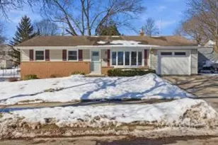 1324 N 13th Ave, West Bend, WI 53090 - Photo 1