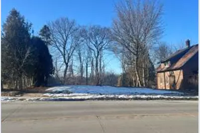 344  Pine St, Sheboygan Falls, WI 53085 - Photo 1