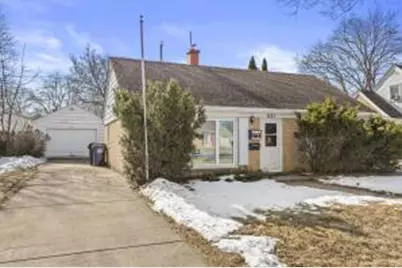 821  Lombard Ave, Racine, WI 53402 - Photo 1
