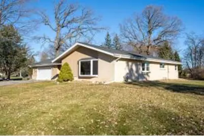 W176N4932  Christopher Ct, Menomonee Falls, WI 53051 - Photo 1