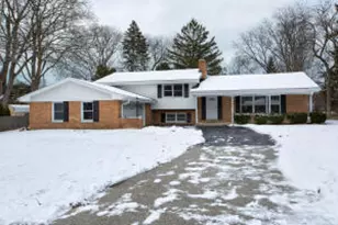 2261 W Kenboern Dr, Glendale, WI 53209 - Photo 1