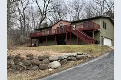 710 W Blackhawk Dr, Fort Atkinson, WI 53538 - Photo 1