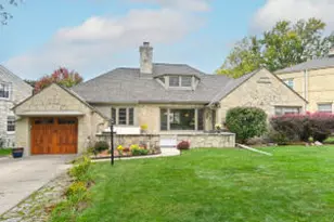 2441 N 97th St, Wauwatosa, WI 53226 - Photo 1